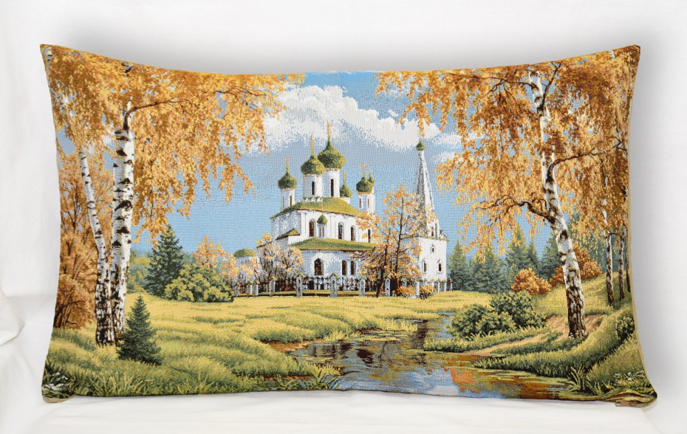 Храм у воды