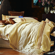 Постельное белье из шелкового сатин-жаккарда 2 спальное - L-24