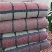 Одеяло шерстяное 50% 140*205 - Бело-серо-розово-красная клетка крупная О-2