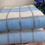 Одеяло шерстяное 50% 140*205 - Бело-серо-ярко-голубая клетка 1О-1