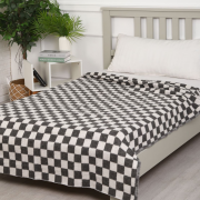 Одеяло шерстяное 50% 140*205 - См 50% хлопок серо-белая клетка