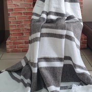  165*205 - Бело-коричневая полоса